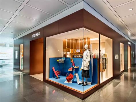 hermes store flughafen münchen|Geschäfte und Duty Free bei Munich Flughafen.